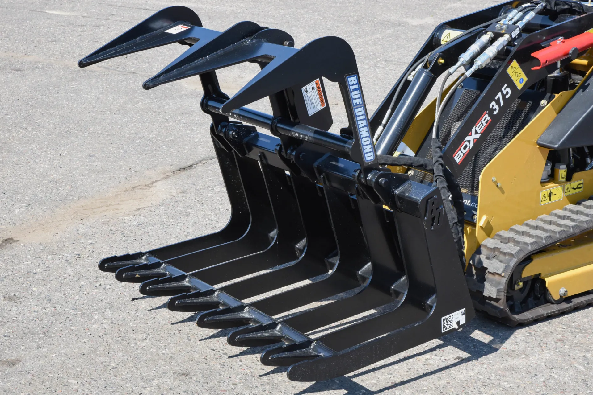 Showroom Top Notch Equipment Rogers, MN Construction, Farm & Power Equipment in MN