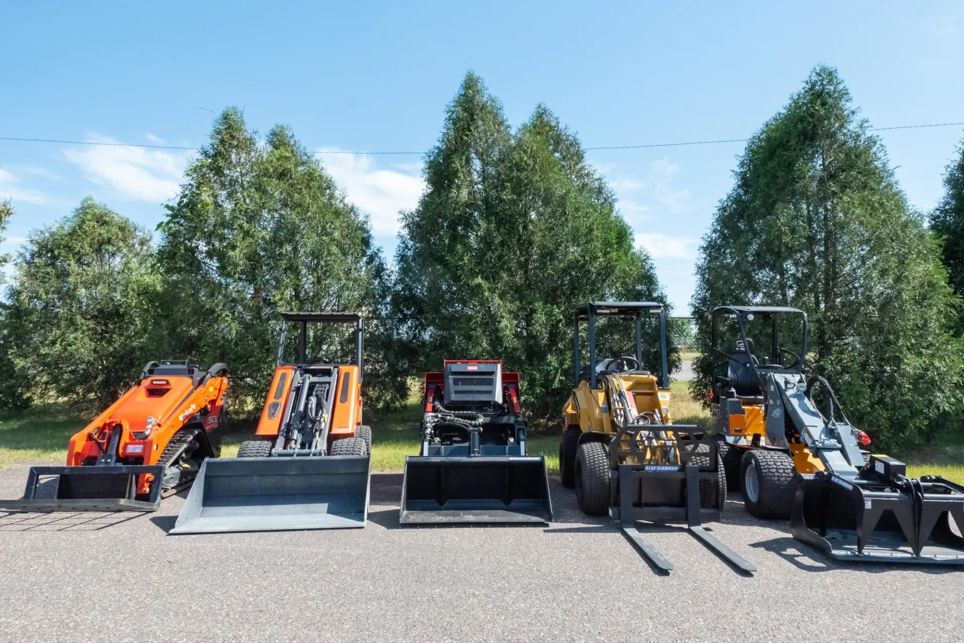 Showroom Top Notch Equipment Rogers, MN Construction, Farm